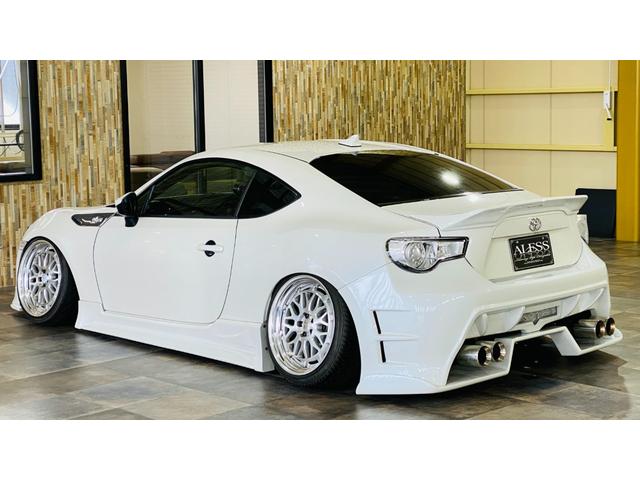８６ ＧＴリミテッド　☆ロームエア　エアサス☆クールレーシングフルエアロ☆ＶＬＡＮＤヘッドライト☆競技用マフラー☆クリアテール☆クリアバックフォグ☆（46枚目）