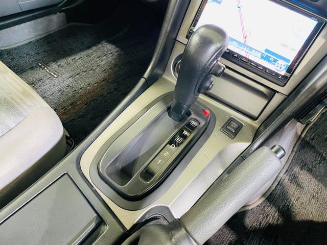 スカイライン ＧＴ　☆新品エアロ☆新品リアウイング☆新品フルタップ車高調☆新品砲弾マフラー☆ＯＺレーシング１８インチアルミホイール　新品タイヤ☆新品ＬＥＤヘッドバルブ☆ＳＤナビ　Ｂｌｕｅｔｏｏｔｈ対応☆（46枚目）