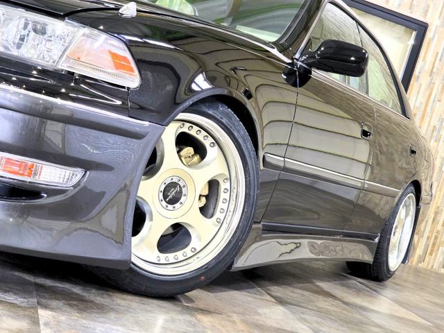 マークII グランデ 修復歴無 AT車 2500cc 新規全塗装施工 新品フルエアロ 新品フルタップ車高調 シュティッヒエボリューション17インチアルミホイール新品タイヤ 新品マフラーカッター(3枚目)