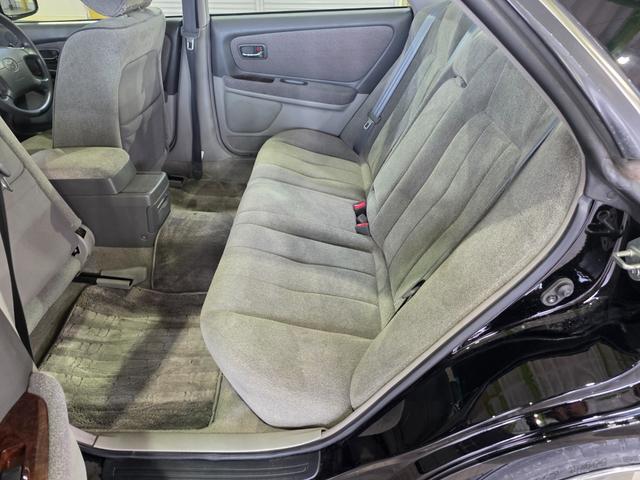 マークII グランデ 修復歴無 AT車 2500cc 新規全塗装施工 新品フルエアロ 新品フルタップ車高調 シュティッヒエボリューション17インチアルミホイール新品タイヤ 新品マフラーカッター(19枚目)