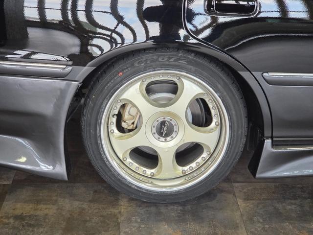 マークII グランデ 修復歴無 AT車 2500cc 新規全塗装施工 新品フルエアロ 新品フルタップ車高調 シュティッヒエボリューション17インチアルミホイール新品タイヤ 新品マフラーカッター(27枚目)