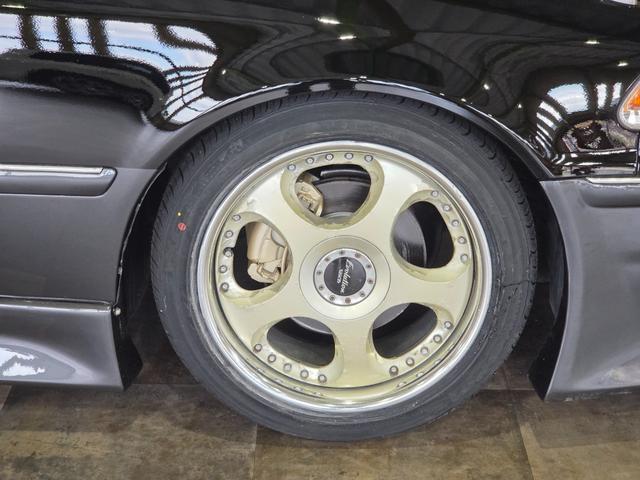 マークII グランデ 修復歴無 AT車 2500cc 新規全塗装施工 新品フルエアロ 新品フルタップ車高調 シュティッヒエボリューション17インチアルミホイール新品タイヤ 新品マフラーカッター(37枚目)