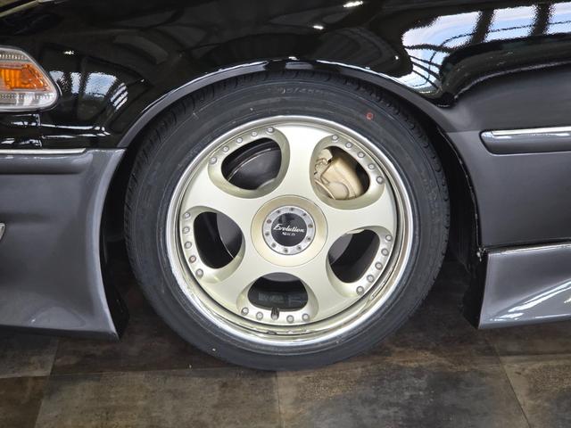 マークII グランデ 修復歴無 AT車 2500cc 新規全塗装施工 新品フルエアロ 新品フルタップ車高調 シュティッヒエボリューション17インチアルミホイール新品タイヤ 新品マフラーカッター(42枚目)