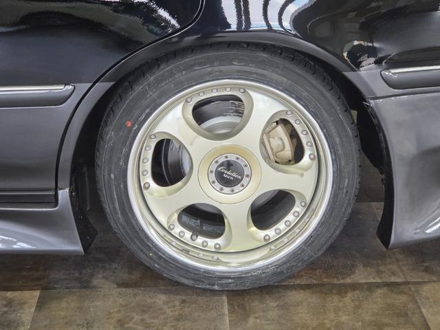 マークII グランデ 修復歴無 AT車 2500cc 新規全塗装施工 新品フルエアロ 新品フルタップ車高調 シュティッヒエボリューション17インチアルミホイール新品タイヤ 新品マフラーカッター(44枚目)