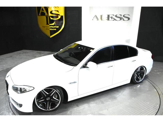 ５２８ｉ　ＨＫＳフルタップ車高調　クラブリネア２０インチアルミホイール　新品タイヤ　ディーラー車☆黒革シート　Ｆパワーシート　シートヒーター　ＨＤＤナビ　バックカメラ　スマートキー×２(35枚目)