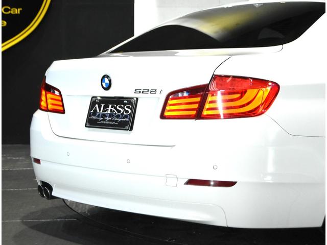 ５２８ｉ　ＨＫＳフルタップ車高調　クラブリネア２０インチアルミホイール　新品タイヤ　ディーラー車☆黒革シート　Ｆパワーシート　シートヒーター　ＨＤＤナビ　バックカメラ　スマートキー×２(38枚目)