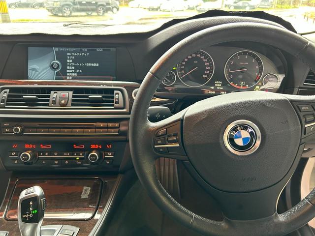 ５２８ｉ　ＨＫＳフルタップ車高調　クラブリネア２０インチアルミホイール　新品タイヤ　ディーラー車☆黒革シート　Ｆパワーシート　シートヒーター　ＨＤＤナビ　バックカメラ　スマートキー×２(63枚目)