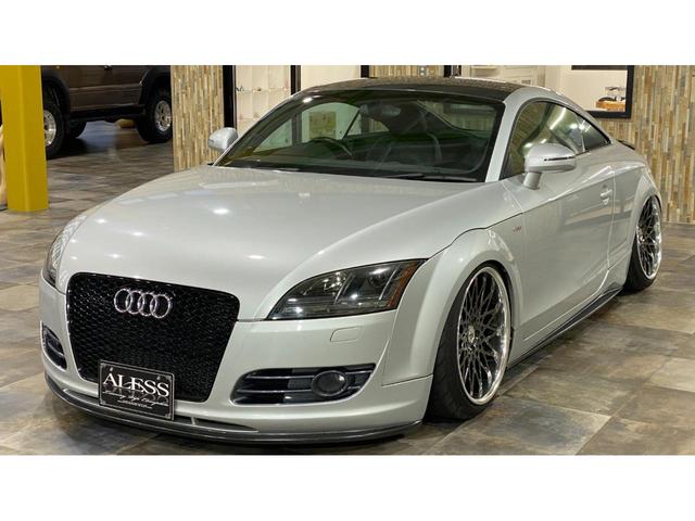 ＴＴクーペ ２．０ＴＦＳＩ　☆モードパルファムフルエアロ☆カズサス２独エアサス　イデアルコントロールユニット　公認取得☆クリムソン１９インチアルミホイール☆競技用マフラー☆社外ヘッドライト＆テールランプ☆（37枚目）