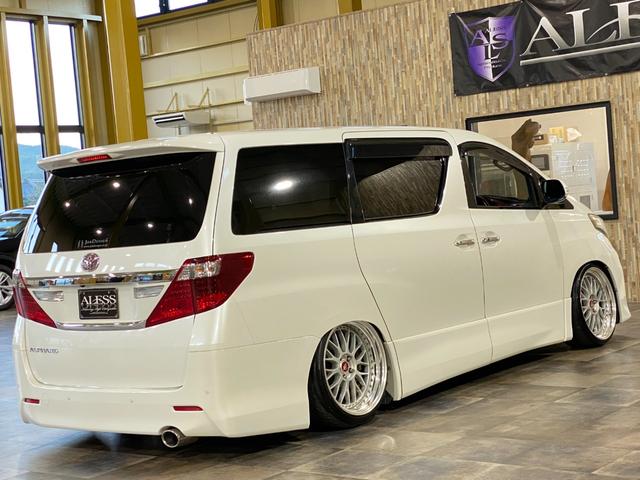 アルファード 240S プライムセレクションII エアサス WORK20インチアルミホイール J-LINEアクスル 玄武RCジョイント クスコ補強バー アルパインHDDナビ アルパインフリップダウンモニター パワスラ パワーバックドア(2枚目)