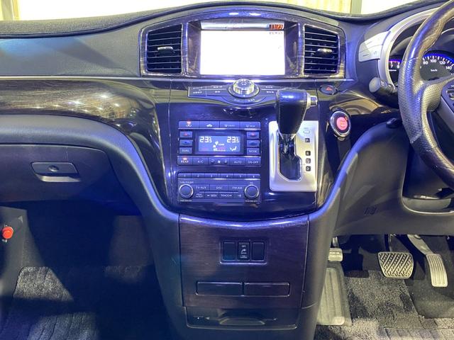 エルグランド ３５０ハイウェイスター　エアサス取付車　修復歴無　エイムゲインフルエアロ　エイムゲインＧＩＩＭ２０インチアルミホイール　　ボルドワールドエアサス公認済み　Ｂｌｕｅｔｏｏｔｈ対応　ＨＤＤナビ　ドラレコ付きデジタルインナーミラー（20枚目）