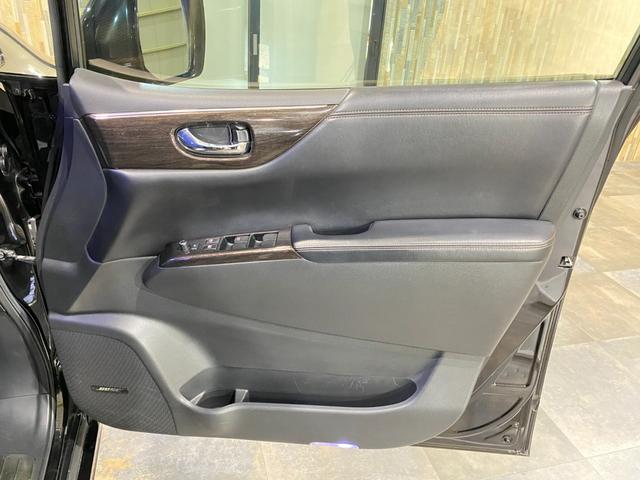 エルグランド ３５０ハイウェイスター　エアサス取付車　修復歴無　エイムゲインフルエアロ　エイムゲインＧＩＩＭ２０インチアルミホイール　　ボルドワールドエアサス公認済み　Ｂｌｕｅｔｏｏｔｈ対応　ＨＤＤナビ　ドラレコ付きデジタルインナーミラー（50枚目）