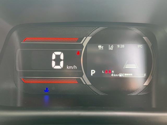 スペーシアギア ハイブリッドＸＺ　ＤＡＭＤカスタムカスタムＮＯＣＴフェイスチェンジキット＆ホイール＆ルーフキャリア・ハイブリッドＸＺ（４名）　前後ソナー　オートＬＥＤ　アクティブクルーズコントロール　インテリキー　ＬＥＤ　ルーフレール（35枚目）