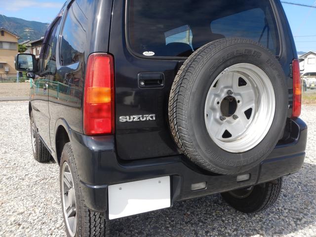 ジムニー ランドベンチャー シートヒーター パートタイム4WD AT インタークーラーターボ フォグランプ ルーフレール ミラーヒーター ウインカーミラー 7型 ブリヂストン デューラーAT 専用シート 革ハンドル(10枚目)