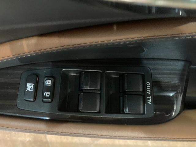 ＬＳ ＬＳ４６０　バージョンＣ　Ｉパッケージ　黒革　サンルーフ　三眼ＬＥＤ　エアーシート　セキュリティー　ＨＤＤナビ　Ｐシート　クルーズコントロール　ナビ　ＥＴＣ　オットマン　ＰＷ　エアバッグ　ＡＢＳ　スマキー　ＥＳＣ（36枚目）