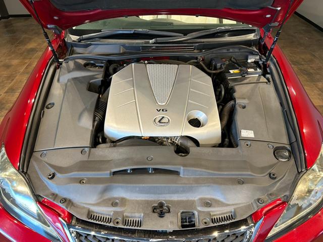 ＩＳ ＩＳ３５０Ｃ　電動オープン　クルーズコントロール　パドルシフト前席パワーシート＆シートヒーター　純正ナビ　Ｂカメラ　地デジ　ＢＴ　スマートキー　ビルトインＥＴＣ　革巻きＨ　ステアリングリモコン（36枚目）