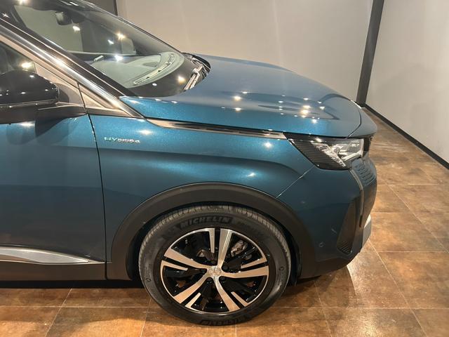 ３００８ ＧＴハイブリッド４　サンルーフ・アクティブクルーズコントロール／ＵＳＢ／Ｂｌｕｅｔｏｏｔｈ／ＡｐｐｌｅＣａｒＰｌａｙ／全方位カメラ／ハーフレザーシート／シートヒーター／社外前後ドライブレコーダー（12枚目）