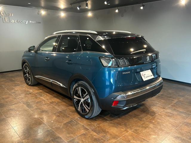 ３００８ ＧＴハイブリッド４　サンルーフ・アクティブクルーズコントロール／ＵＳＢ／Ｂｌｕｅｔｏｏｔｈ／ＡｐｐｌｅＣａｒＰｌａｙ／全方位カメラ／ハーフレザーシート／シートヒーター／社外前後ドライブレコーダー（13枚目）