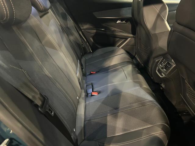 ３００８ ＧＴハイブリッド４　サンルーフ・アクティブクルーズコントロール／ＵＳＢ／Ｂｌｕｅｔｏｏｔｈ／ＡｐｐｌｅＣａｒＰｌａｙ／全方位カメラ／ハーフレザーシート／シートヒーター／社外前後ドライブレコーダー（40枚目）