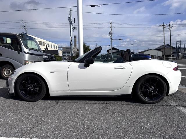 ロードスター Ｓスペシャルパッケージ　マツダスピードフルエアロ（Ｆ・Ｓ・Ｒ・ＲＵ）ＲＥＣＡＲＯシート　ＴＥＩＮ車高調　柿本マフラー　ＫＥＮＳＴＹＬＥステアリング　ブルートゥース　アドバンスドキー　地デジ　ＤＶＤ再生　ナビＴＶ　衝突軽減Ｂ（15枚目）