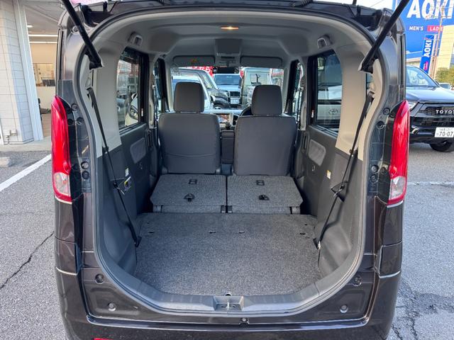 ラゲッジスペースはフルフラットにできます