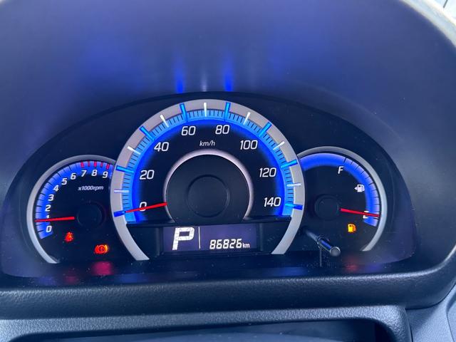 走行８６８２６キロ