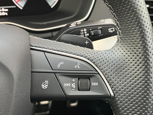Q5スポーツバック 40TDIクワトロ Sライン・ディーゼルターボ・4WD ワンオ-ナ‐車・全方位カメラ・マトリックスLEDライト・ブラックスタイリング・シートヒーター・クリアランスソナー・純正19インチアルミ・電動リアゲート(19枚目)