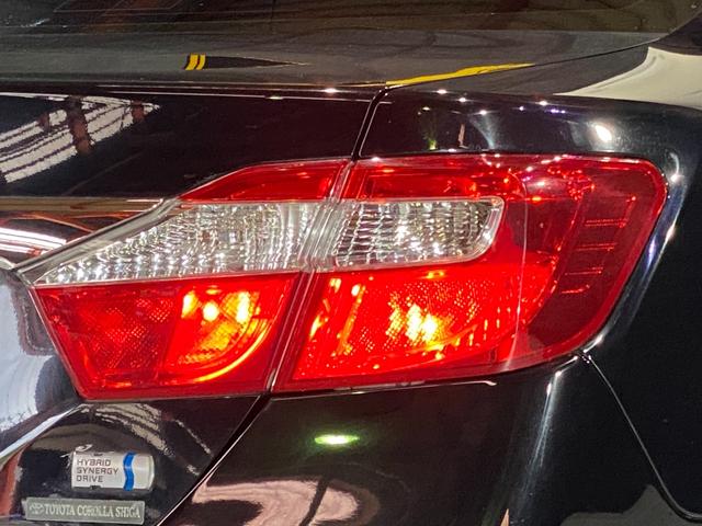 カムリ ハイブリッド　Ｇパッケージ　スピンドルバンパー　ＬＥＤ３眼ヘッドライト　フルタップ車高調　新品アレスメッキ１９インチホイール　サイド・リアハーフエアロ　ＳＤナビ　ルームミラー型ドライブレコーダー（65枚目）