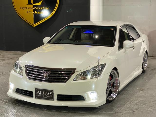 クラウン ２．５ロイヤルサルーン　アニバーサリーＥＤ　フルエアロ　ＴＥＩＮ車高調　新品メッキ１９インチ　ベージュ革シート　ＨＤＤマルチナビ　Ｂｌｕｅｔｏｏｔｈオーディオ　フルセグ　ＤＡＤテーブル＆バックミラー　コーナーポール（62枚目）