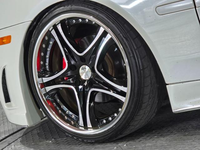 グロリア グランツーリスモ３００ＳＶ　ナビエディション　ワンスターワンオフフルエアロ　４本出しマフラー　フルタップ車高調　レオンハルト１９インチ　ＶＩＰＥＲセキュリティ　カロッツェリアサイバーナビ　加工ライト　Ｂｌｕｅｔｏｏｔｈオーディオ（54枚目）