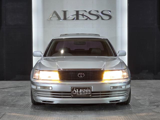 セルシオ C仕様 前期最終型 走行距離1万6千キロ ワンオーナー 当時物シュティッヒディッシュ17インチ 純正サンルーフ 純正グレー革シート 純正オプションエアロスポイラー FIELD製サスコン ガナドールマフラー(16枚目)