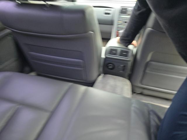 セルシオ C仕様 前期最終型 走行距離1万6千キロ ワンオーナー 当時物シュティッヒディッシュ17インチ 純正サンルーフ 純正グレー革シート 純正オプションエアロスポイラー FIELD製サスコン ガナドールマフラー(43枚目)