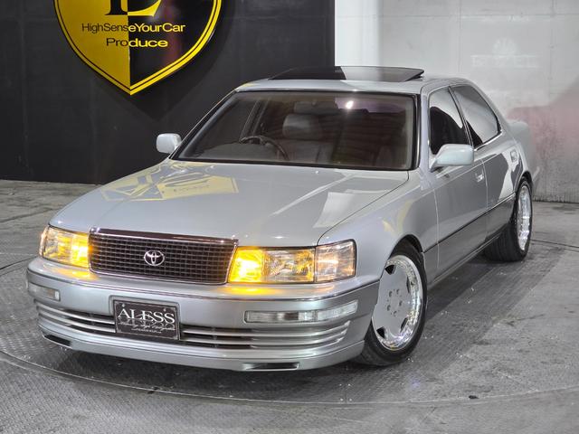 セルシオ C仕様 前期最終型 走行距離1万6千キロ ワンオーナー 当時物シュティッヒディッシュ17インチ 純正サンルーフ 純正グレー革シート 純正オプションエアロスポイラー FIELD製サスコン ガナドールマフラー(55枚目)