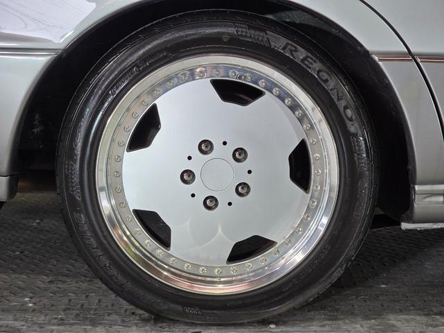 セルシオ C仕様 前期最終型 走行距離1万6千キロ ワンオーナー 当時物シュティッヒディッシュ17インチ 純正サンルーフ 純正グレー革シート 純正オプションエアロスポイラー FIELD製サスコン ガナドールマフラー(71枚目)