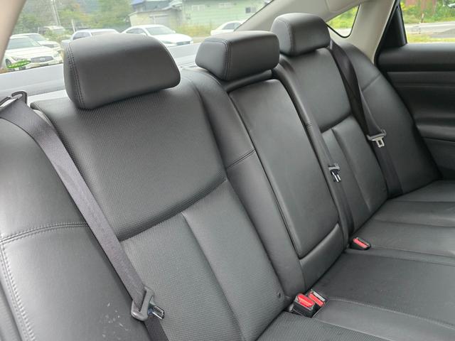 ティアナ ＸＶ　黒革シート　ＷＯＲＫシュバート１９インチ　ＨＤＤマルチナビ　Ｂｌｕｅｔｏｏｔｈオーディオ　３６０度カメラ　純正セキュリティ（39枚目）