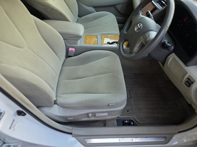 カムリ G リミテッドエディション スピンドルバンパー&シーケンシャルウィンカーヘッドライト フルタップ車高調 ロクサーニ20インチ 走行4万キロ台 クルコン ETC Bカメラ(26枚目)