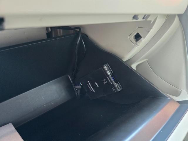 カムリ G リミテッドエディション スピンドルバンパー&シーケンシャルウィンカーヘッドライト フルタップ車高調 ロクサーニ20インチ 走行4万キロ台 クルコン ETC Bカメラ(32枚目)