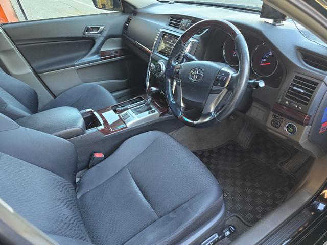 マークＸ ２５０Ｇ　リラックスセレクション・ブラックリミテッド　後期フェイス　ローダウン　ハーフエアロ　２０インチホイール　ケンウッドＳＤナビ　Ｂｌｕｅｔｏｏｔｈオーディオ　ドラレコ　レーダー探知機（34枚目）