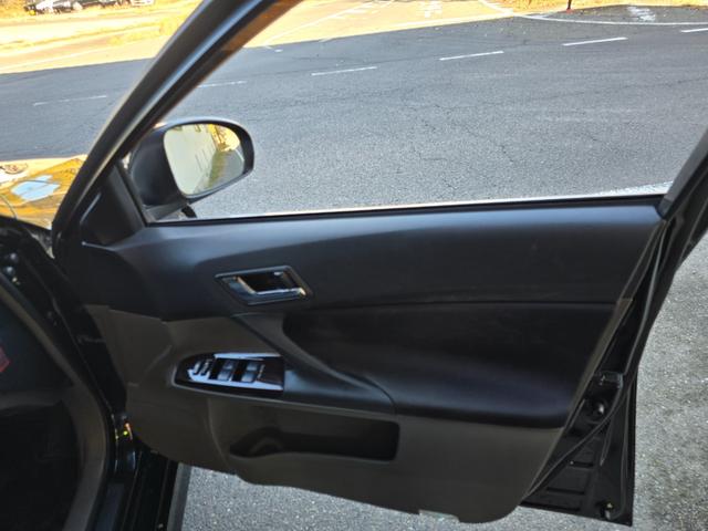 マークＸ ２５０Ｇ　リラックスセレクション・ブラックリミテッド　後期フェイス　ローダウン　ハーフエアロ　２０インチホイール　ケンウッドＳＤナビ　Ｂｌｕｅｔｏｏｔｈオーディオ　ドラレコ　レーダー探知機（43枚目）