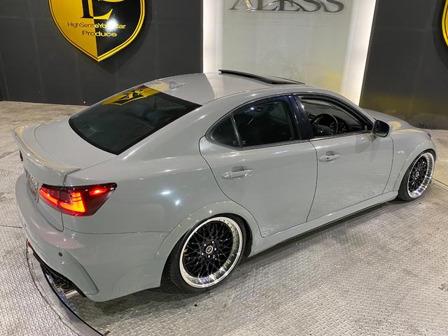 ＩＳ ＩＳ３５０　バージョンＳ　ビス止めオーバーフェンダー　現行ルックエアロ　ＬＥＤヘッド＆テール　ネジ式車高調　新品１９インチシュタイナー　アレスブラック　サンルーフ　マークレビンソン（2枚目）