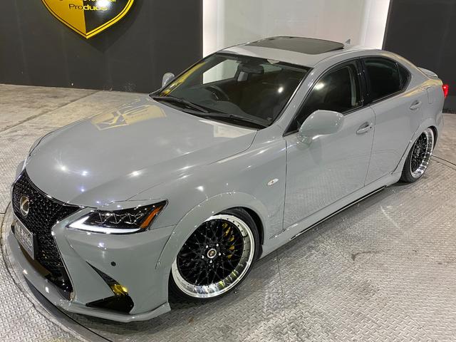 ＩＳ ＩＳ３５０　バージョンＳ　ビス止めオーバーフェンダー　現行ルックエアロ　ＬＥＤヘッド＆テール　ネジ式車高調　新品１９インチシュタイナー　アレスブラック　サンルーフ　マークレビンソン（8枚目）