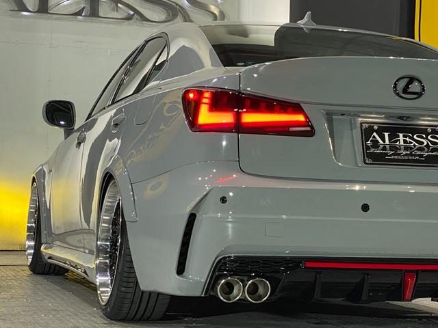 ＩＳ ＩＳ３５０　バージョンＳ　ビス止めオーバーフェンダー　現行ルックエアロ　ＬＥＤヘッド＆テール　ネジ式車高調　新品１９インチシュタイナー　アレスブラック　サンルーフ　マークレビンソン（14枚目）