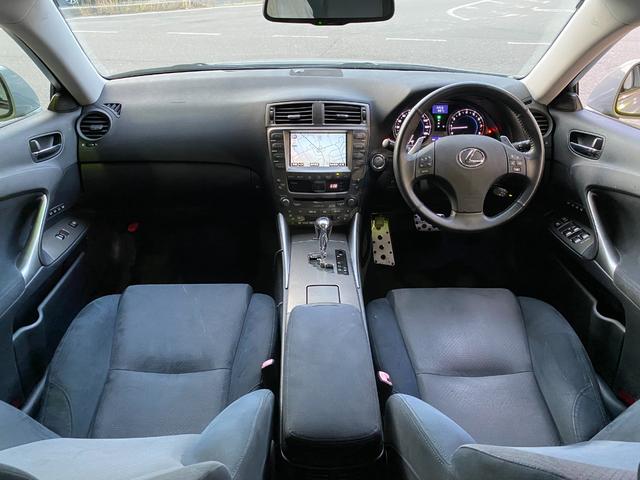 ＩＳ ＩＳ３５０　バージョンＳ　ビス止めオーバーフェンダー　現行ルックエアロ　ＬＥＤヘッド＆テール　ネジ式車高調　新品１９インチシュタイナー　アレスブラック　サンルーフ　マークレビンソン（22枚目）