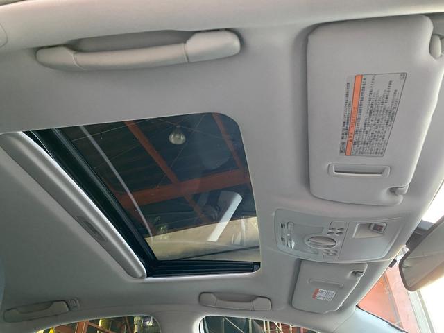 ＩＳ ＩＳ３５０　バージョンＳ　ビス止めオーバーフェンダー　現行ルックエアロ　ＬＥＤヘッド＆テール　ネジ式車高調　新品１９インチシュタイナー　アレスブラック　サンルーフ　マークレビンソン（33枚目）