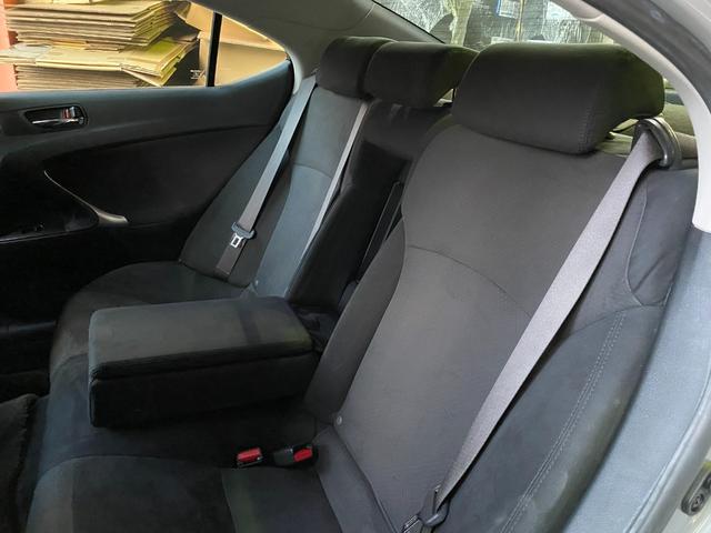 ＩＳ ＩＳ３５０　バージョンＳ　ビス止めオーバーフェンダー　現行ルックエアロ　ＬＥＤヘッド＆テール　ネジ式車高調　新品１９インチシュタイナー　アレスブラック　サンルーフ　マークレビンソン（43枚目）