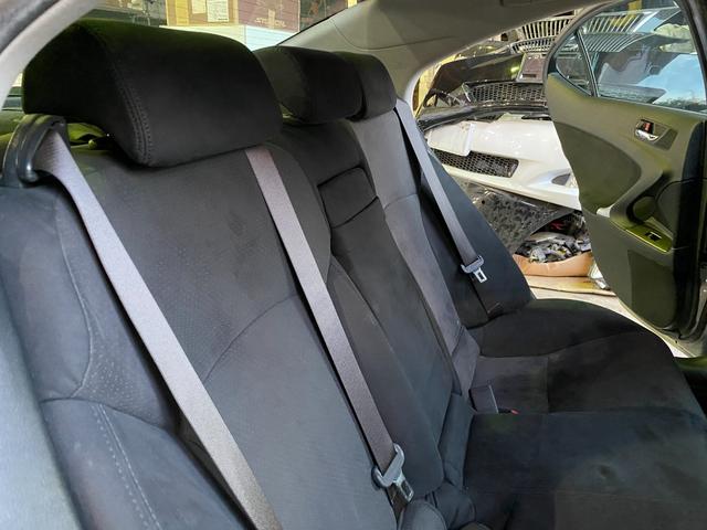 ＩＳ ＩＳ３５０　バージョンＳ　ビス止めオーバーフェンダー　現行ルックエアロ　ＬＥＤヘッド＆テール　ネジ式車高調　新品１９インチシュタイナー　アレスブラック　サンルーフ　マークレビンソン（44枚目）