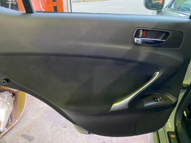 ＩＳ ＩＳ３５０　バージョンＳ　ビス止めオーバーフェンダー　現行ルックエアロ　ＬＥＤヘッド＆テール　ネジ式車高調　新品１９インチシュタイナー　アレスブラック　サンルーフ　マークレビンソン（50枚目）