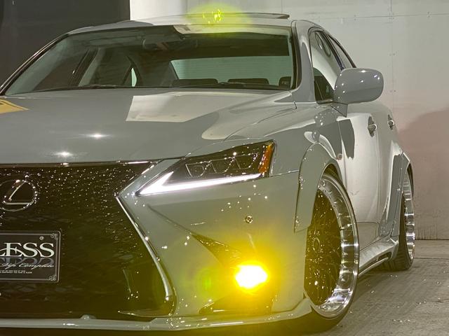 ＩＳ ＩＳ３５０　バージョンＳ　ビス止めオーバーフェンダー　現行ルックエアロ　ＬＥＤヘッド＆テール　ネジ式車高調　新品１９インチシュタイナー　アレスブラック　サンルーフ　マークレビンソン（53枚目）