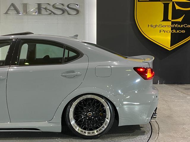 ＩＳ ＩＳ３５０　バージョンＳ　ビス止めオーバーフェンダー　現行ルックエアロ　ＬＥＤヘッド＆テール　ネジ式車高調　新品１９インチシュタイナー　アレスブラック　サンルーフ　マークレビンソン（61枚目）