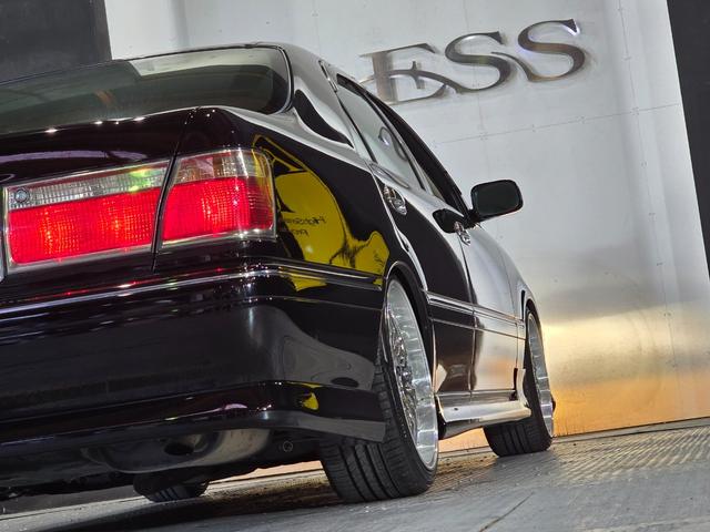 クラウン アスリートG ハーフフルエアロ ブラック全塗装 新品エアロ 新品車高調 新品ALESSメッキ19インチホイール 走行距離5万2千キロ(14枚目)