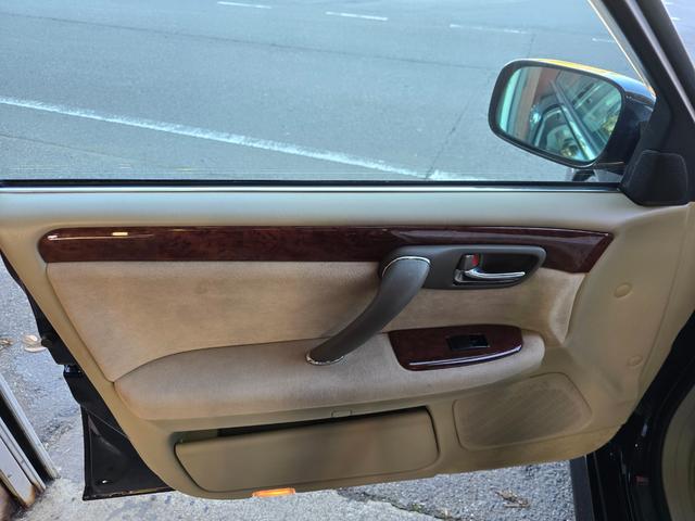 クラウン アスリートG ハーフフルエアロ ブラック全塗装 新品エアロ 新品車高調 新品ALESSメッキ19インチホイール 走行距離5万2千キロ(45枚目)